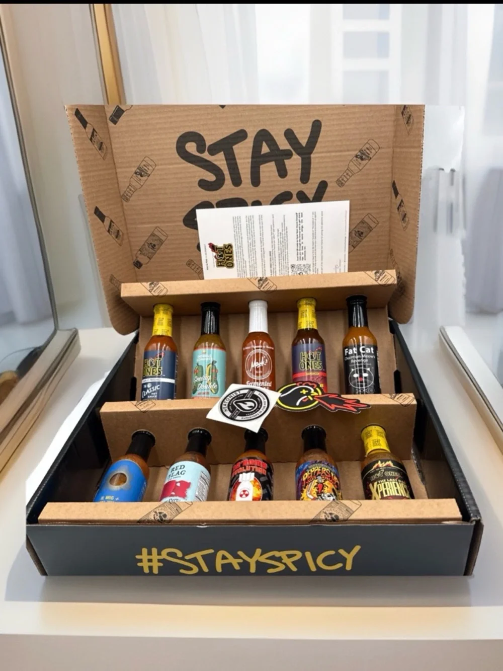 Assorted Hot Sauce Gift Box - Stay Spicy Collection (Mixed Colors)